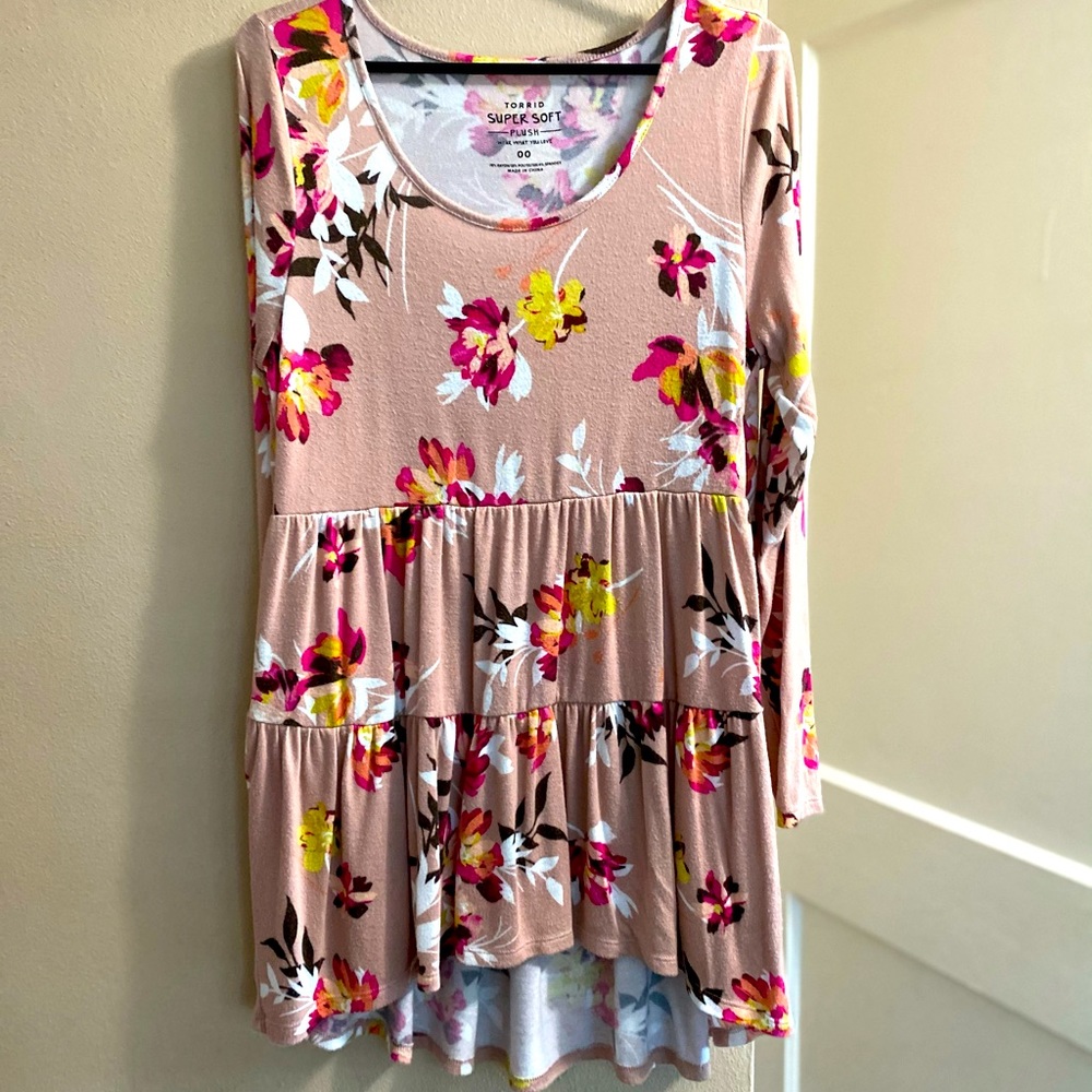 Torrid Flower Tunic-blush pink